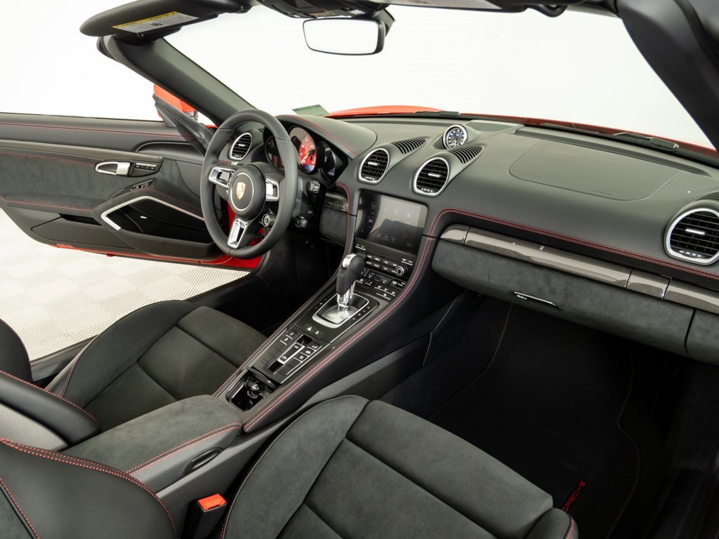 New 2025 Porsche 718 Boxster GTS image 19