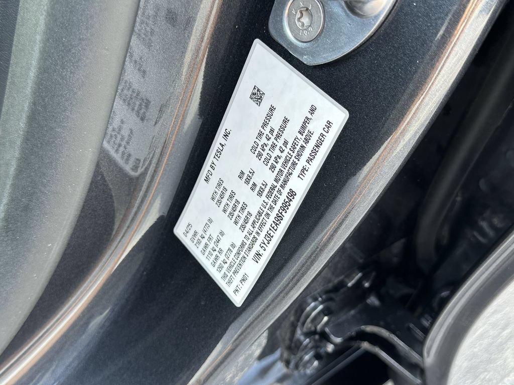 Used 2025 Tesla Model 3 Long Range RWD image 33