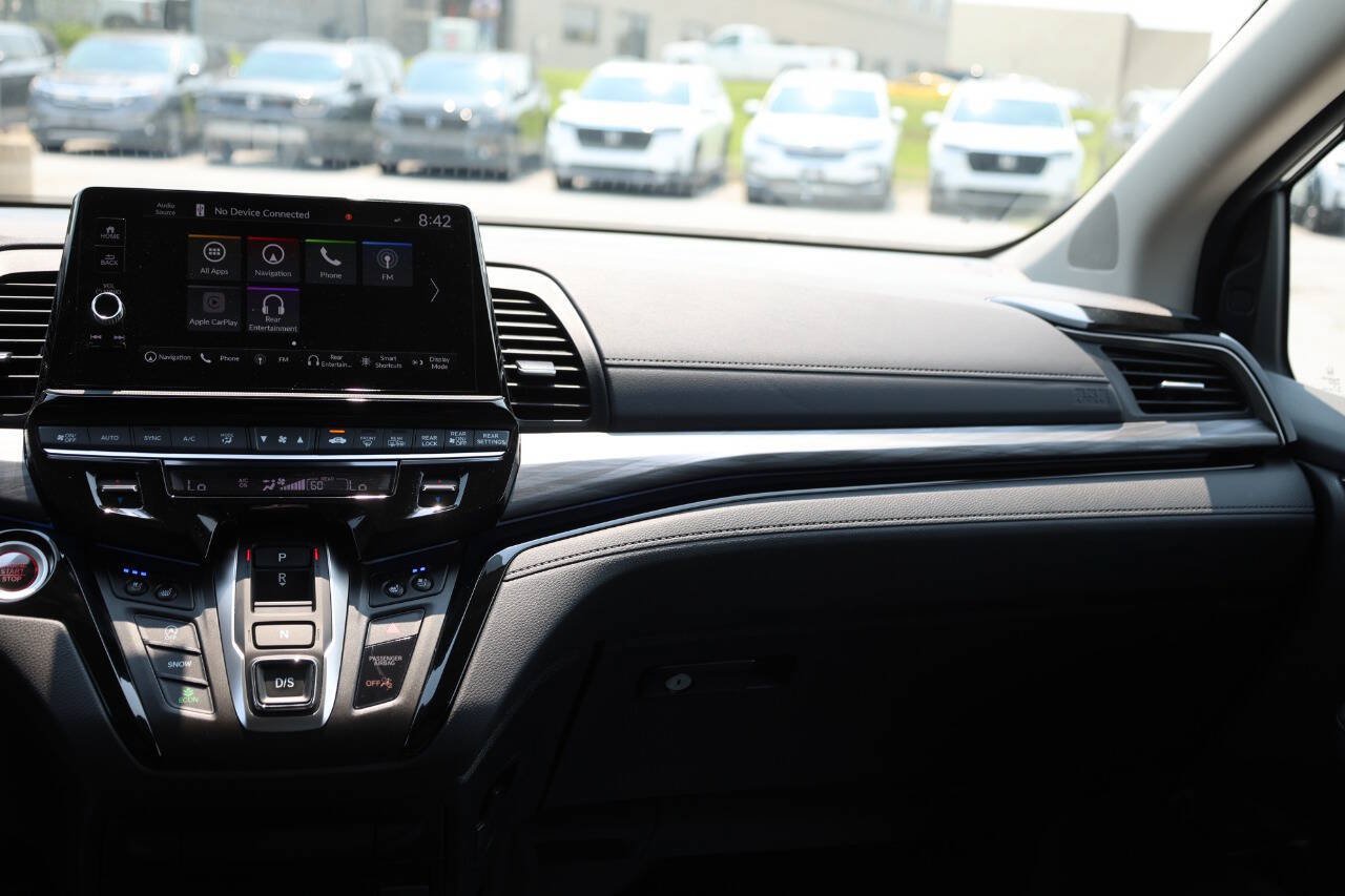 Used 2025 Honda Odyssey Elite image 27