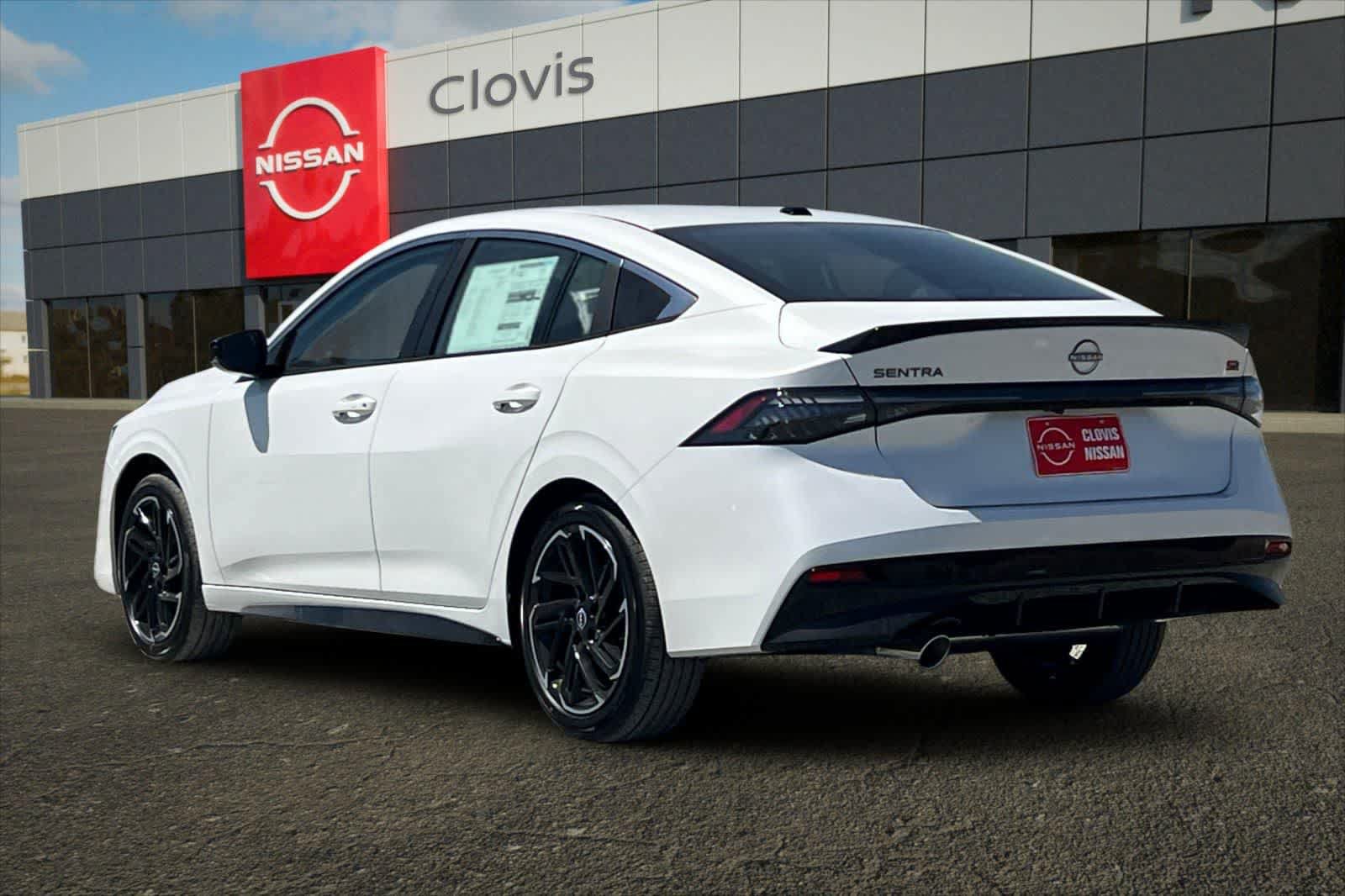 New 2026 Nissan Sentra SR FWD image 7