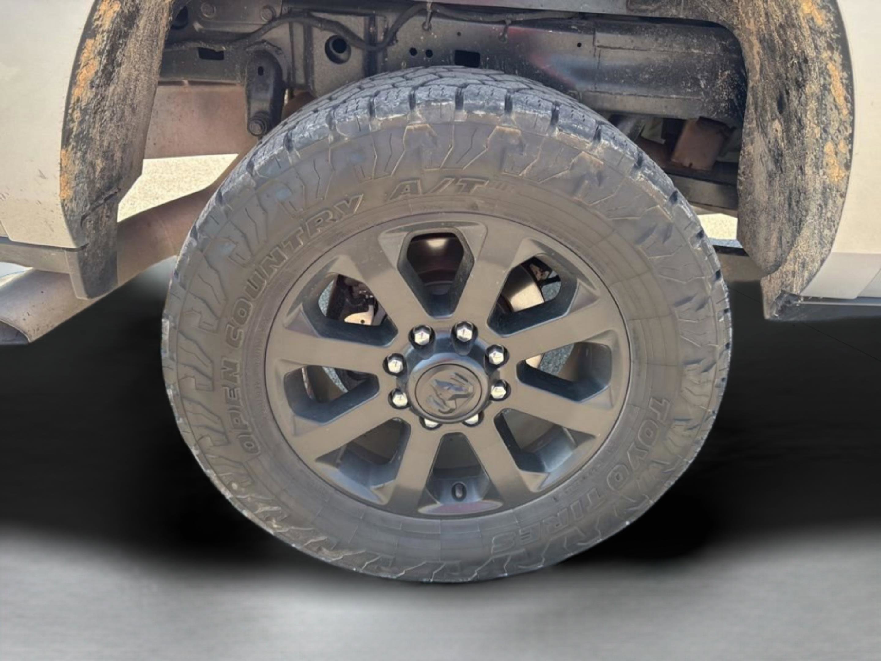 Used 2020 RAM 2500 Laramie image 28