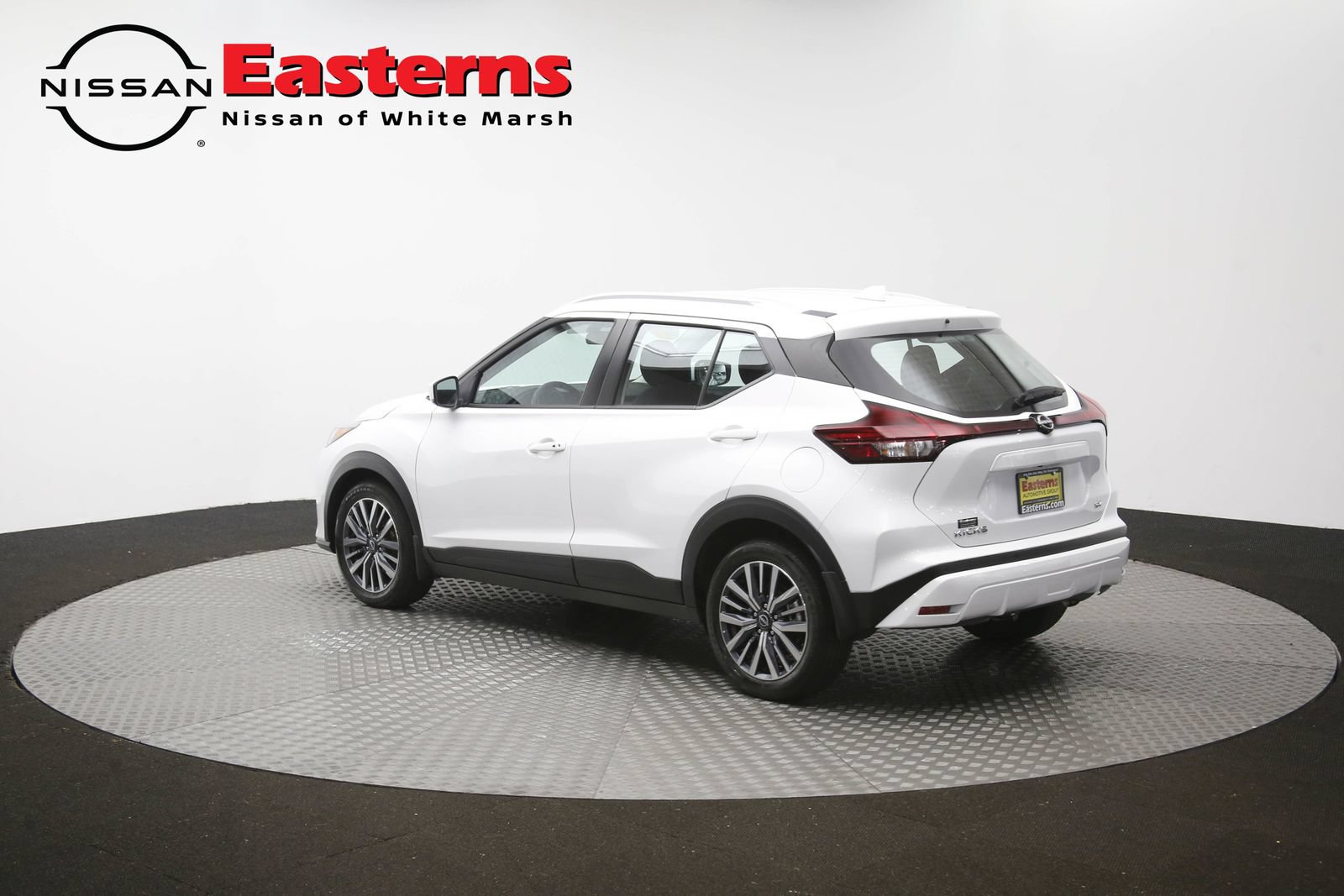 Used 2024 Nissan Kicks SV FWD image 62