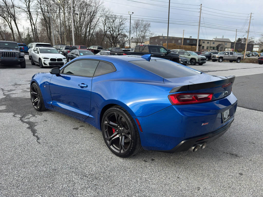 Used 2018 Chevrolet Camaro SS image 7