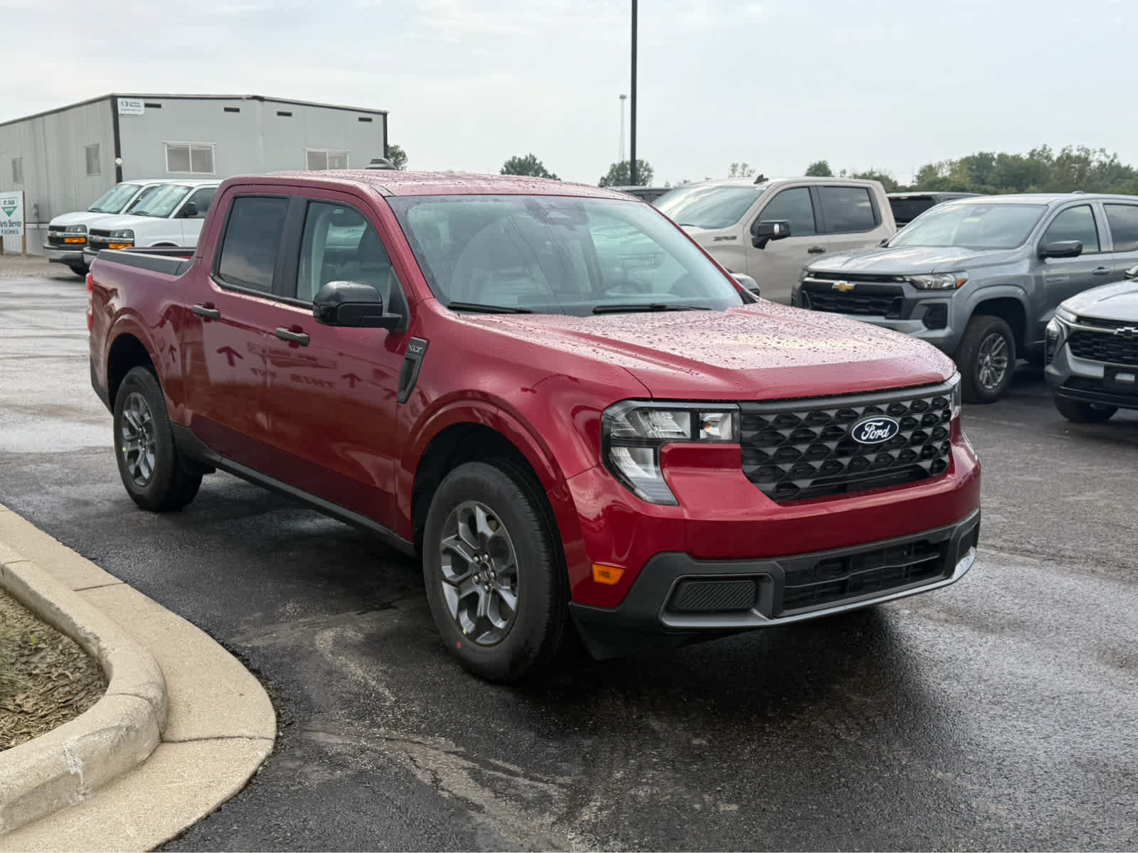 New 2026 Ford Maverick XLT w/ Equipment Group 301A AWD/4WD image 2