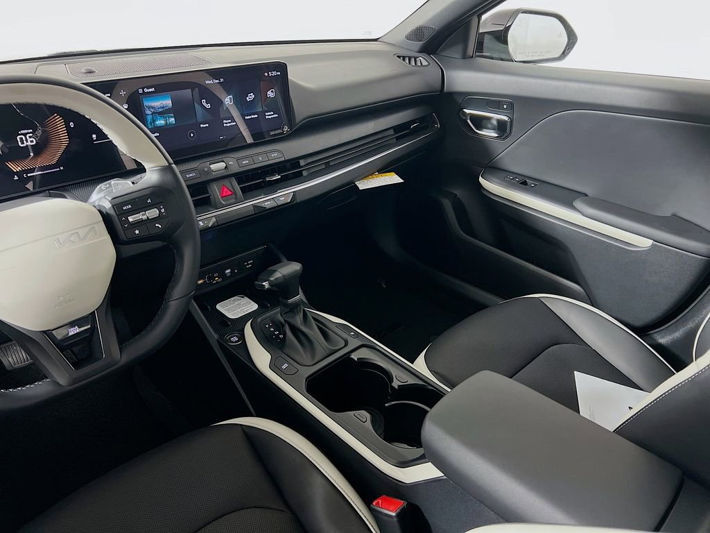 New 2026 Kia K4 GT-Line image 17
