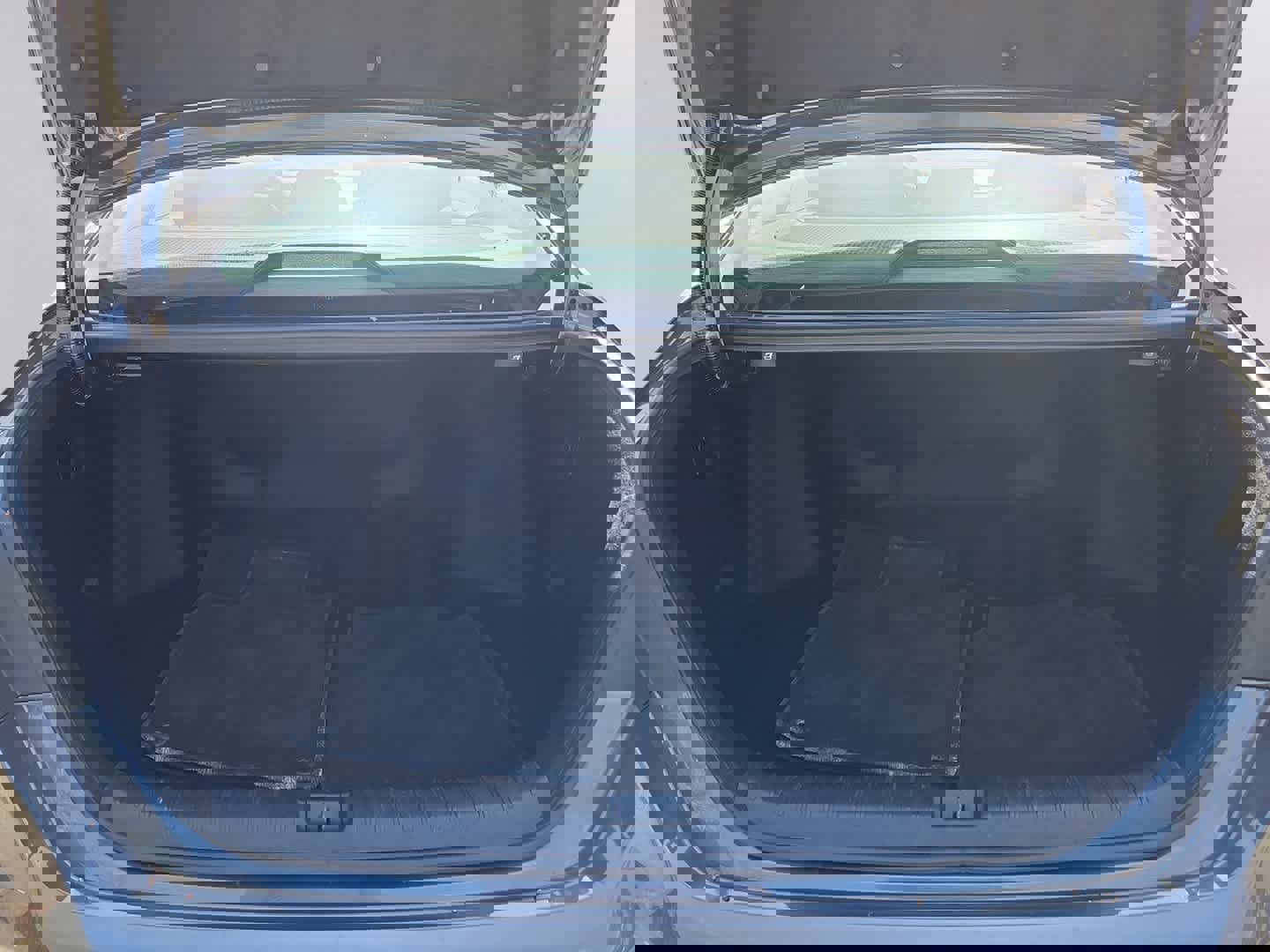 Used 2023 Honda Accord EX image 30