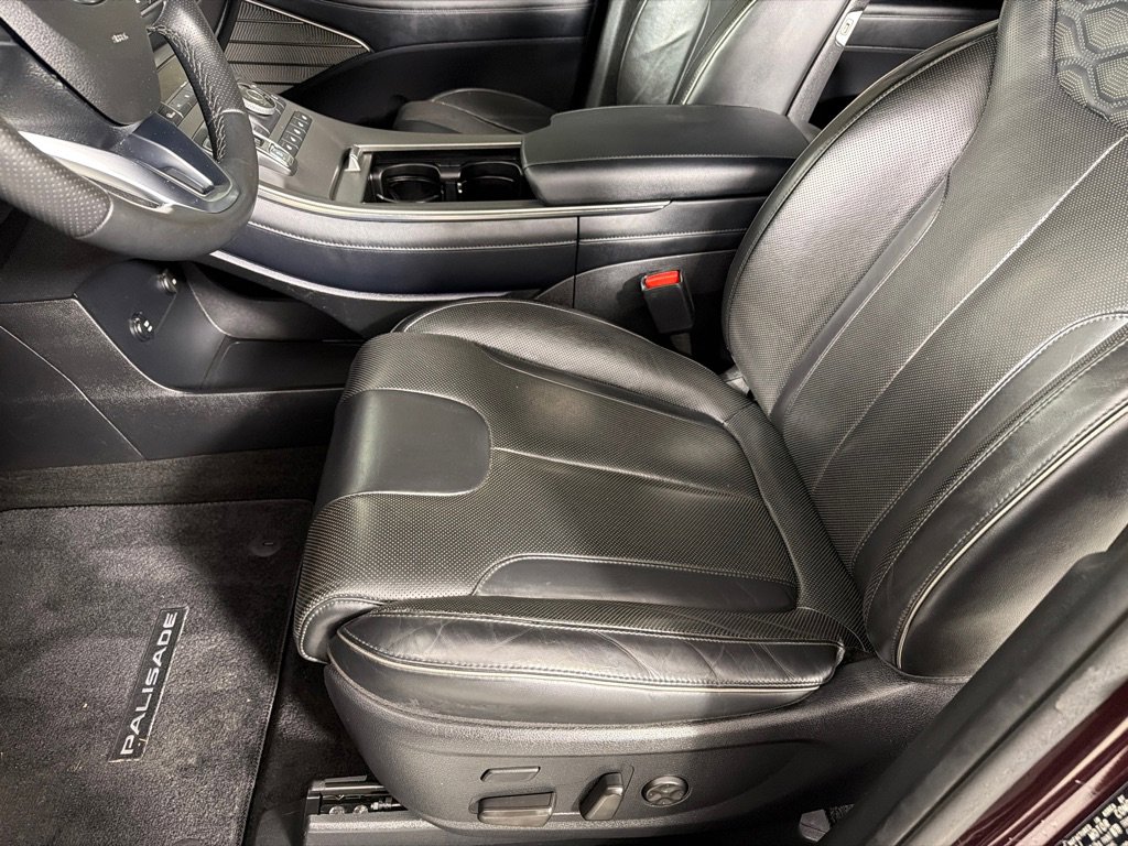 Used 2020 Hyundai Palisade Limited image 9