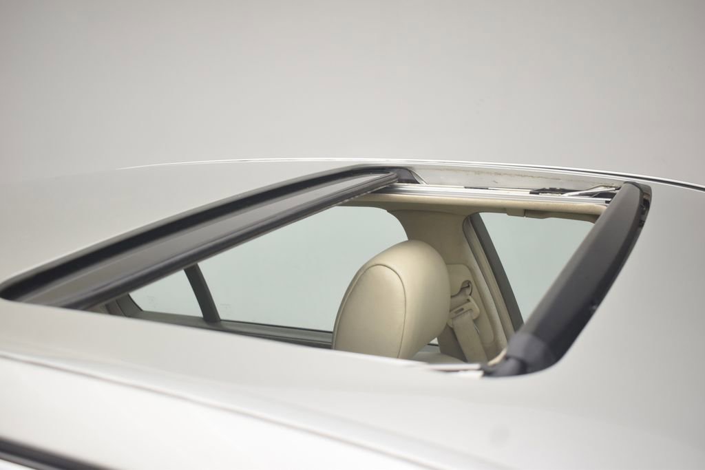 Used 2003 Lexus LS 430 RWD image 14