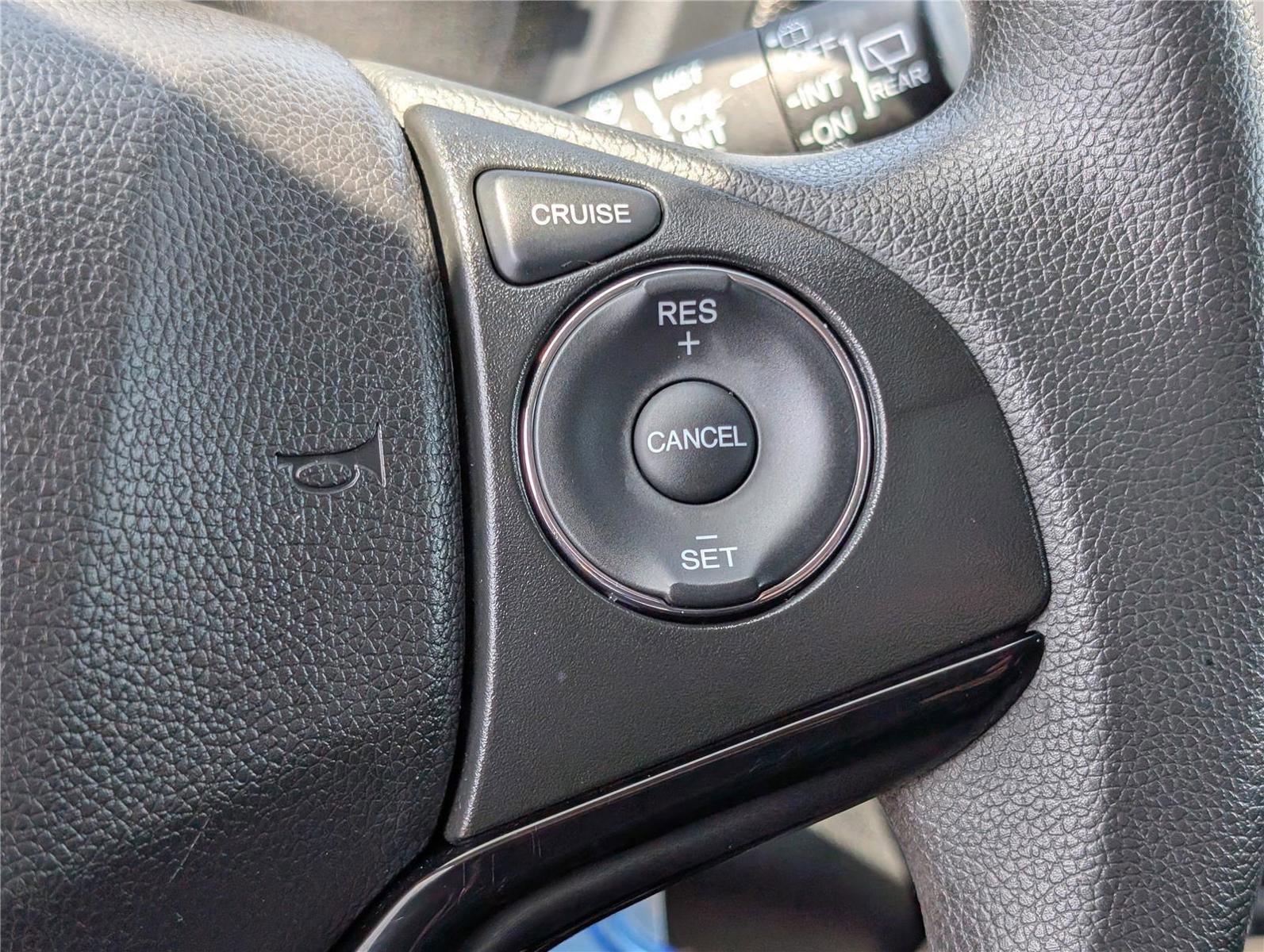 Used 2019 Honda HR-V LX image 21