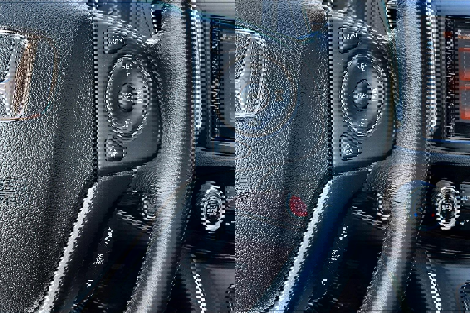 Used 2016 Honda CR-V Touring image 17