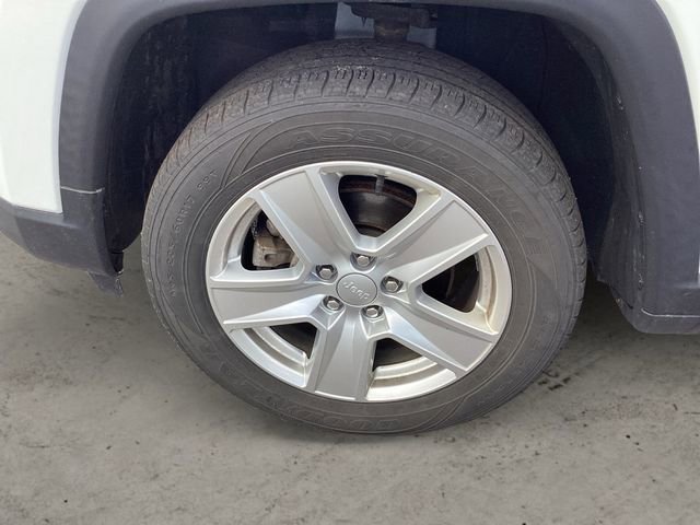 Certified 2022 Jeep Compass Latitude AWD/4WD image 14