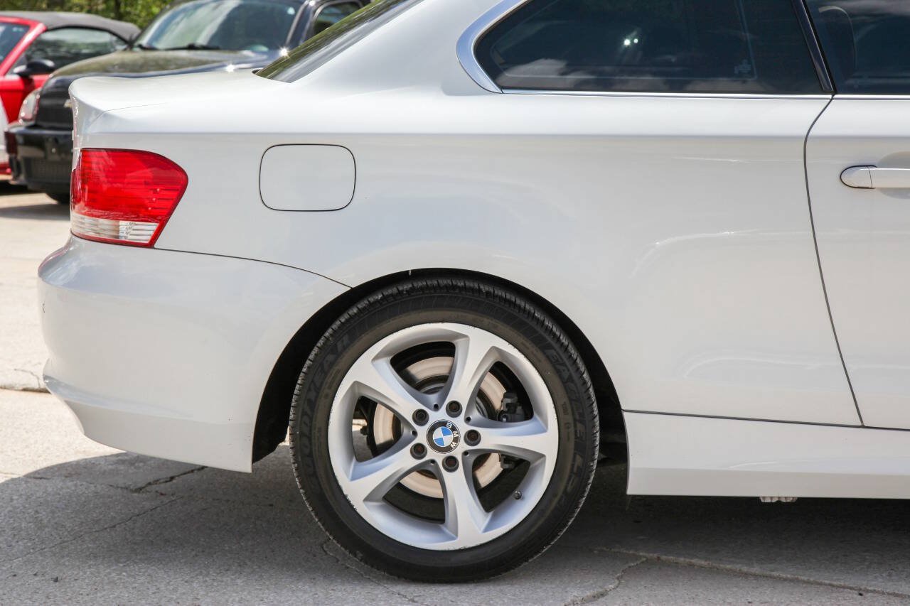 Used 2011 BMW 128i Coupe RWD image 17