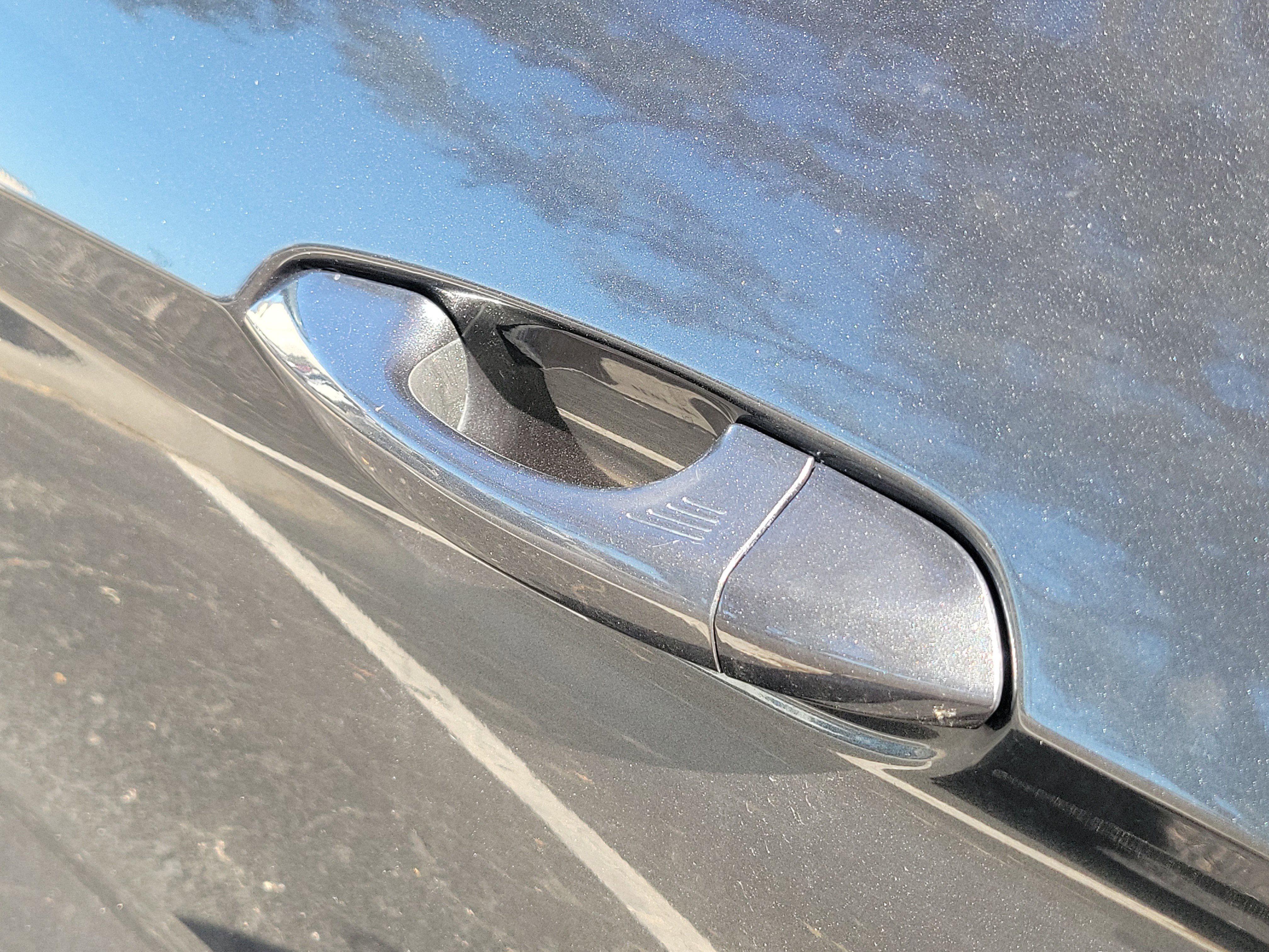 Used 2016 Ford Mustang Convertible w/ Equipment Group 051A RWD image 8