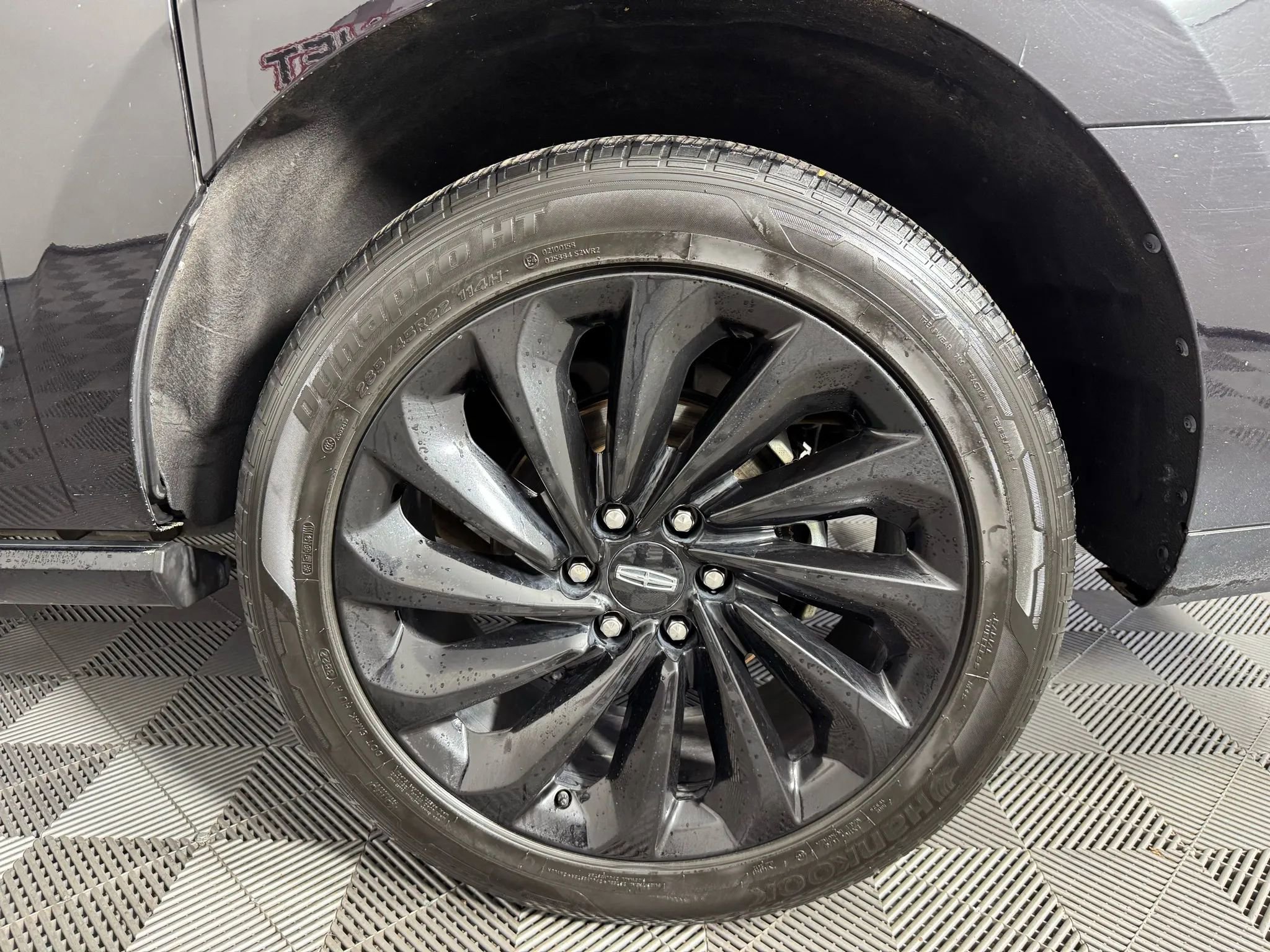 Used 2020 Lincoln Navigator L Reserve w/ Equipment Group 208A Reserve image 48