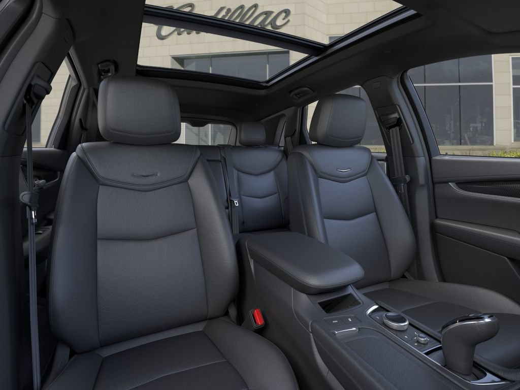 New 2026 Cadillac XT5 Sportv w/ LPO, Floor Liner Package AWD/4WD image 16