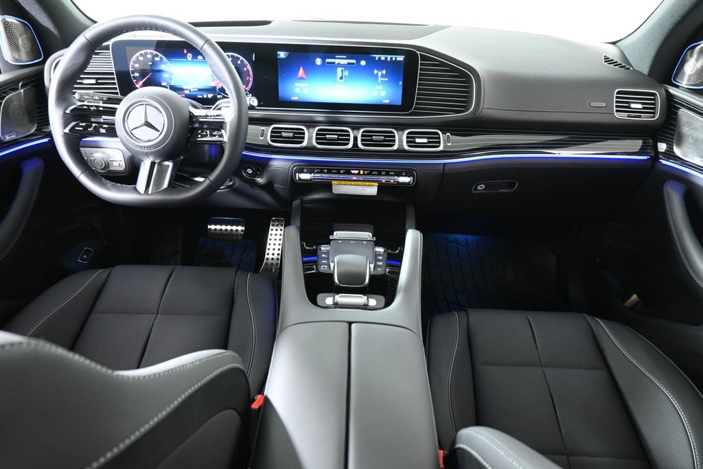 New 2026 Mercedes-Benz GLS 450 4MATIC image 4