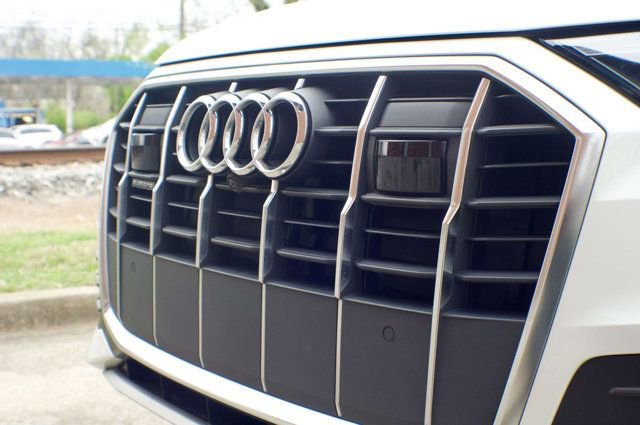 Used 2023 Audi Q7 3.0T Prestige w/ Prestige Package AWD/4WD image 14