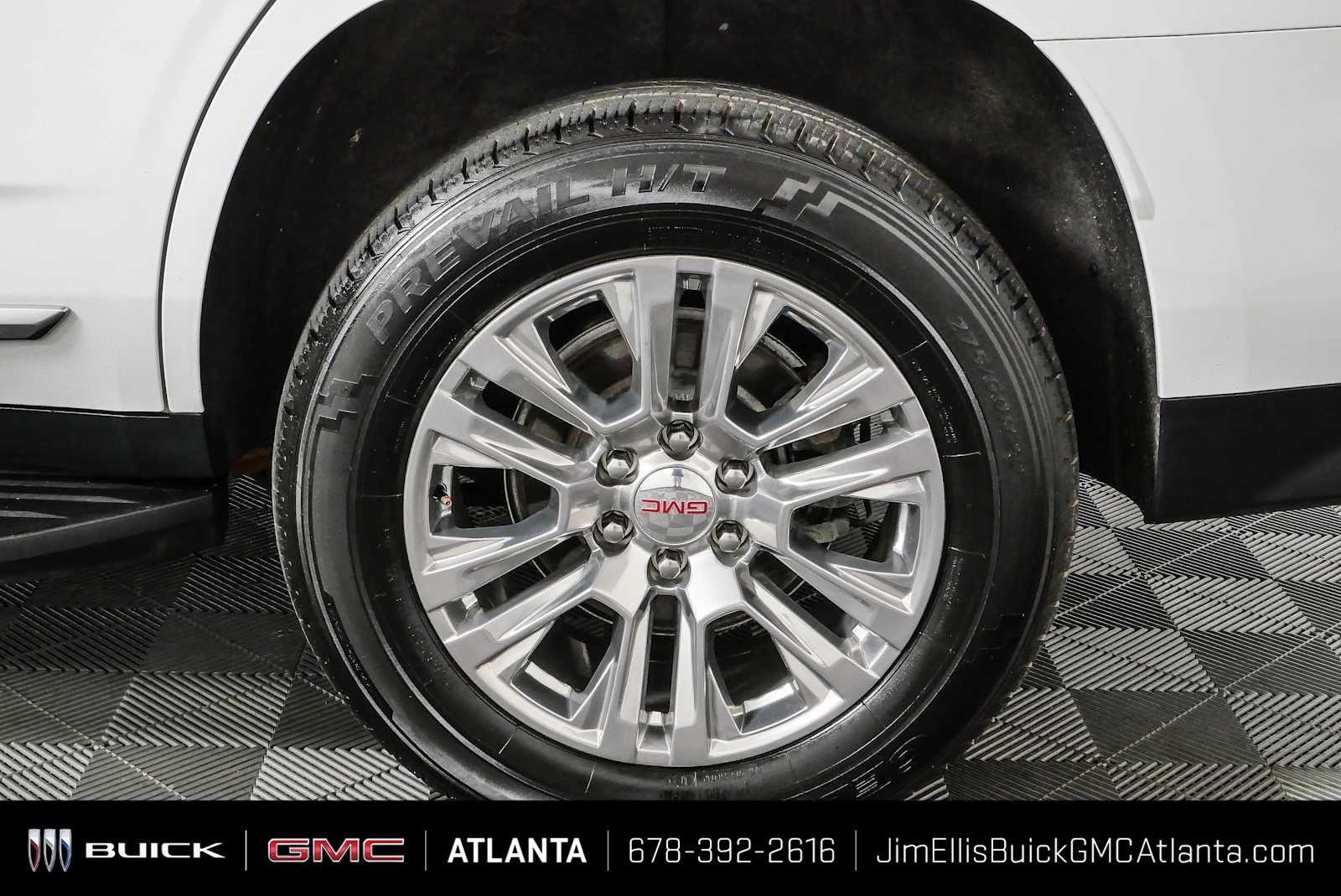 Certified 2023 GMC Yukon Denali AWD/4WD image 28