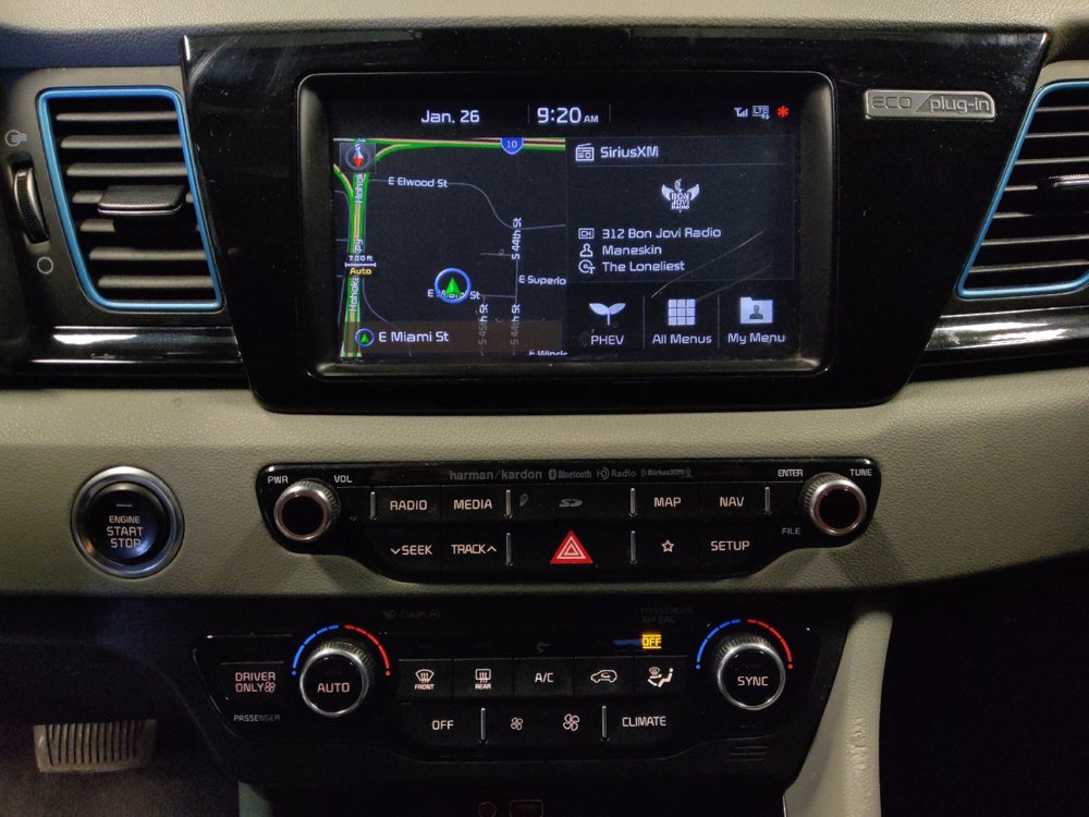 Used 2018 Kia Niro EX Premium image 25