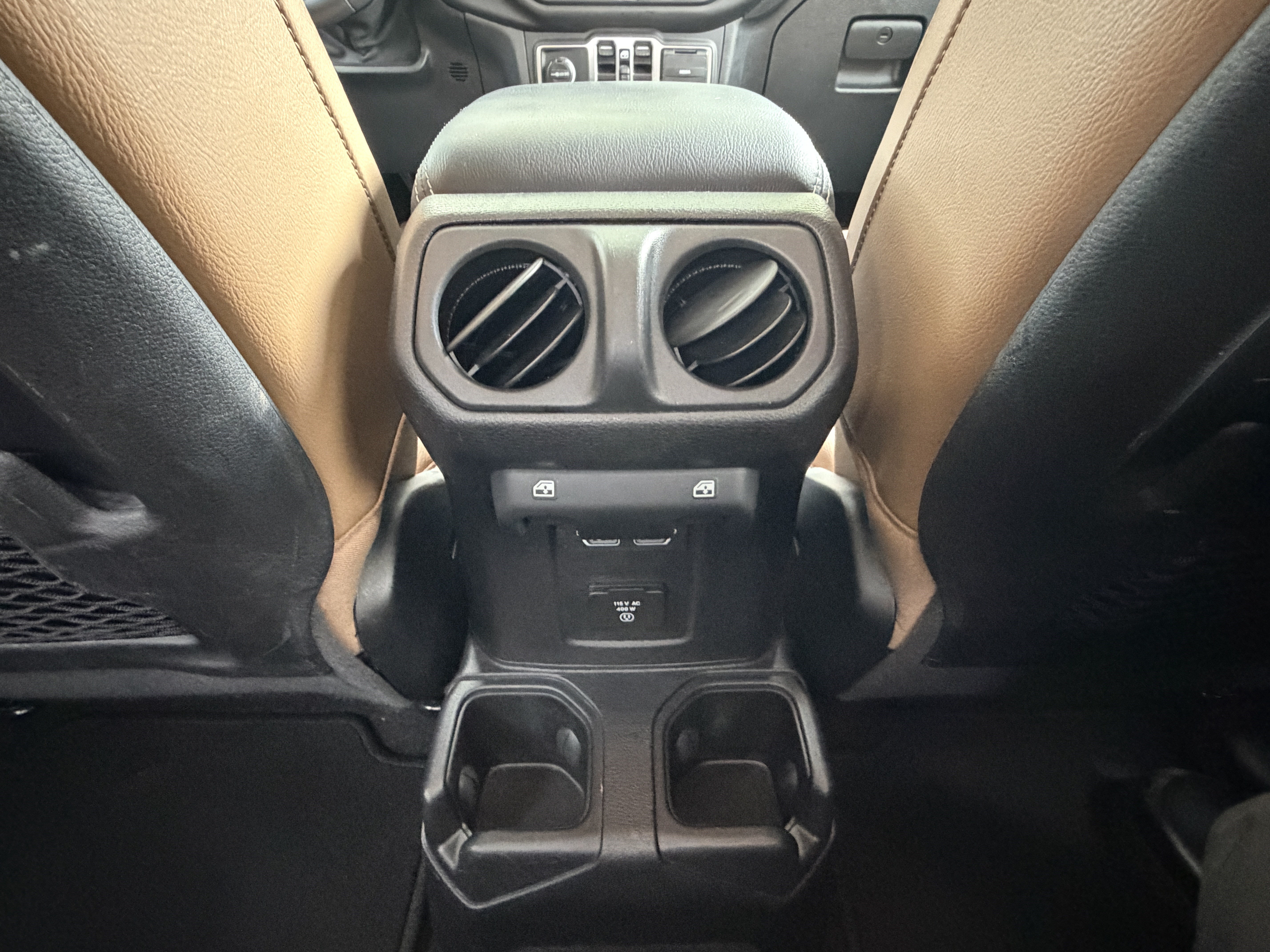 Used 2021 Jeep Gladiator Rubicon AWD/4WD image 24