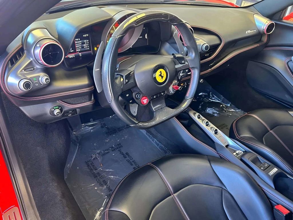Used 2021 Ferrari F8 Tributo image 23