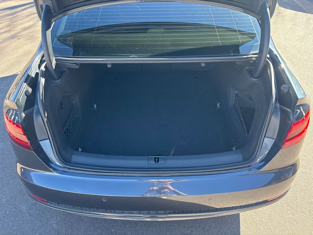 Used 2017 Audi A4 2.0T Premium Plus w/ Premium Plus Package image 9