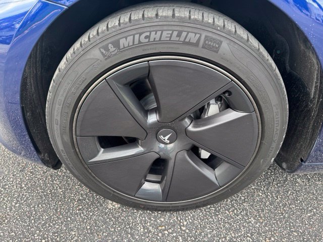 Used 2023 Tesla Model 3 Standard Range RWD image 7