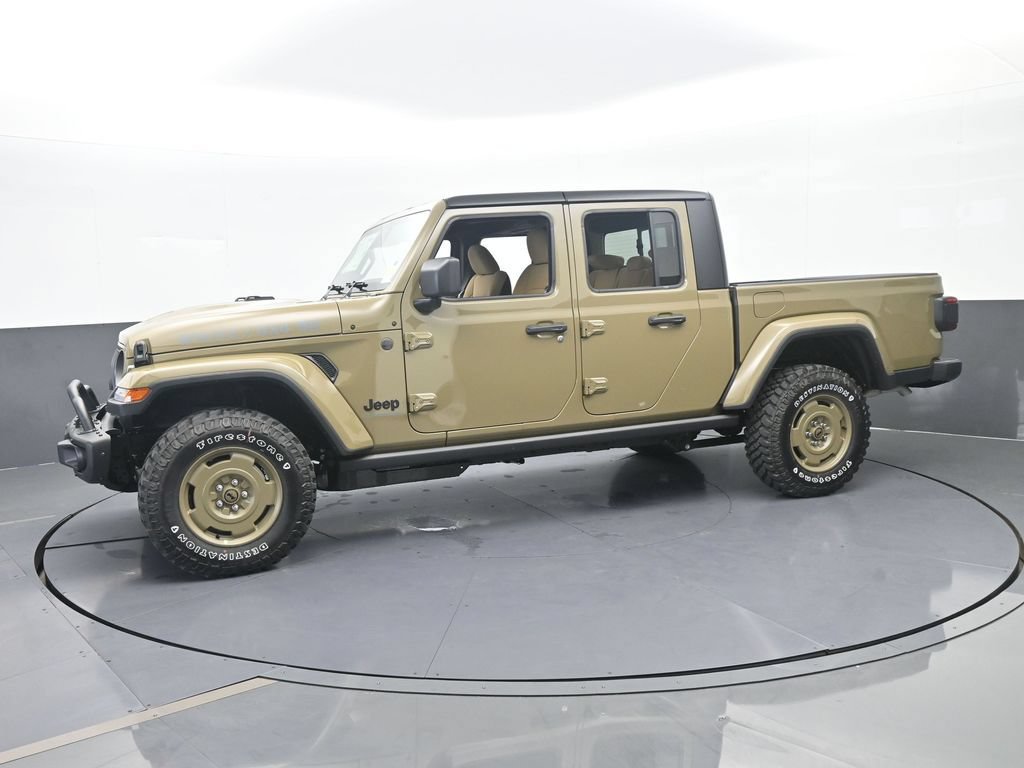 New 2026 Jeep Gladiator Willys AWD/4WD image 2