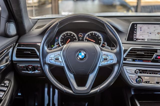 Used 2017 BMW 740i RWD image 27