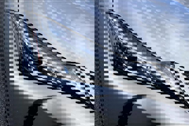 Used 2019 Lexus UX 250h w/ Premium Package image 28