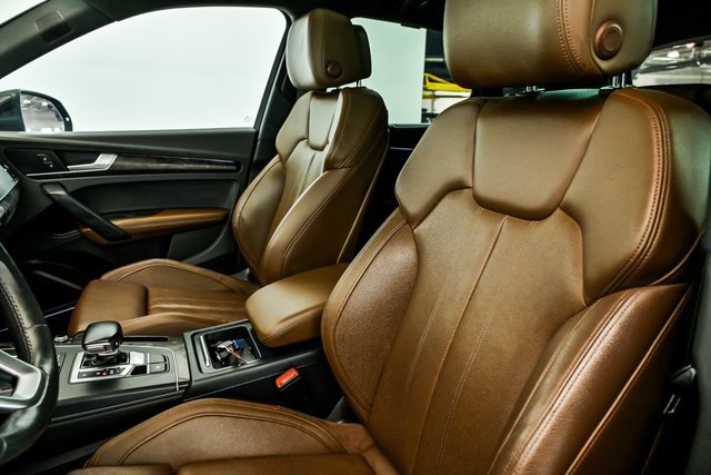 Used 2018 Audi Q5 Prestige w/ Prestige Package image 13