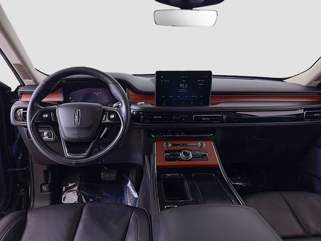 Used 2024 Lincoln Aviator Reserve AWD/4WD image 28