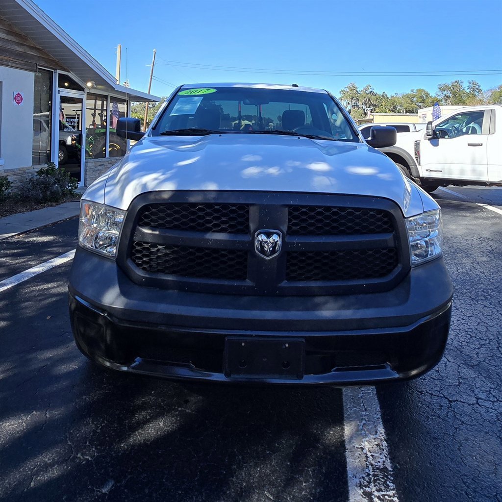 Used 2017 RAM 1500 Tradesman w/ Power & Remote Entry Group image 9