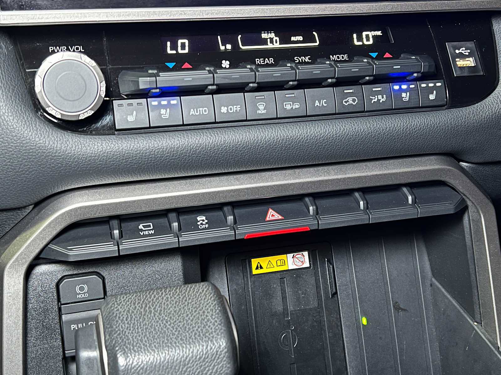 Used 2023 Toyota Sequoia Limited image 34