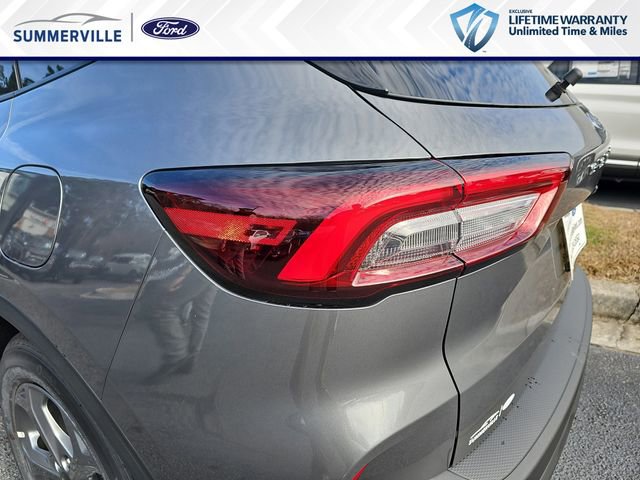 New 2026 Ford Escape ST-Line image 32
