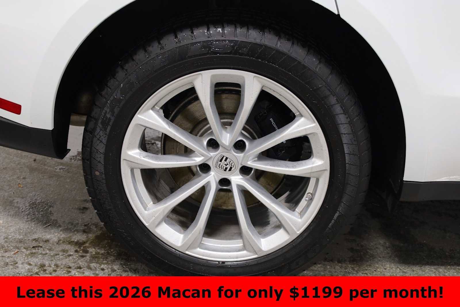 Certified 2026 Porsche Macan image 38