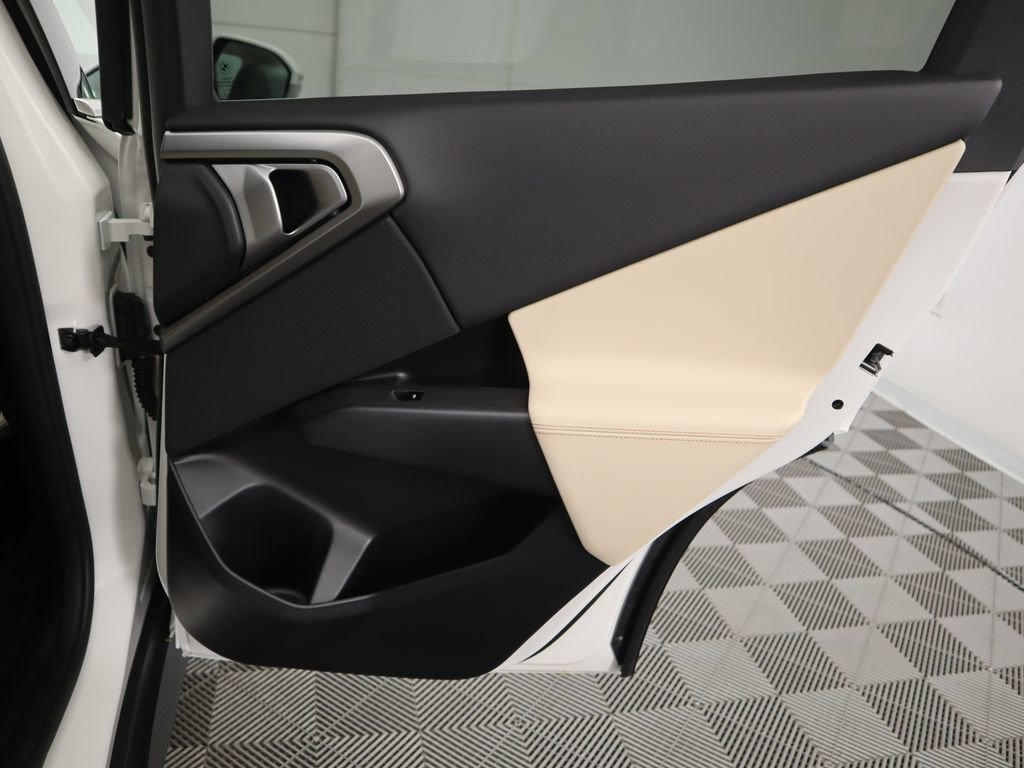 Used 2026 BMW X3 xDrive30 w/ Convenience Package image 29