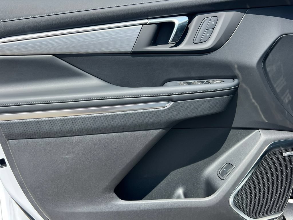 New 2027 Buick Enclave Preferred w/ LPO, Floor Liner Package AWD/4WD image 14