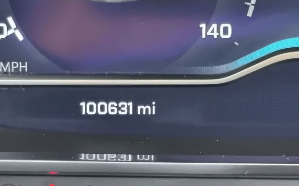 Used 2023 Chevrolet Tahoe LT w/ Luxury Package image 17