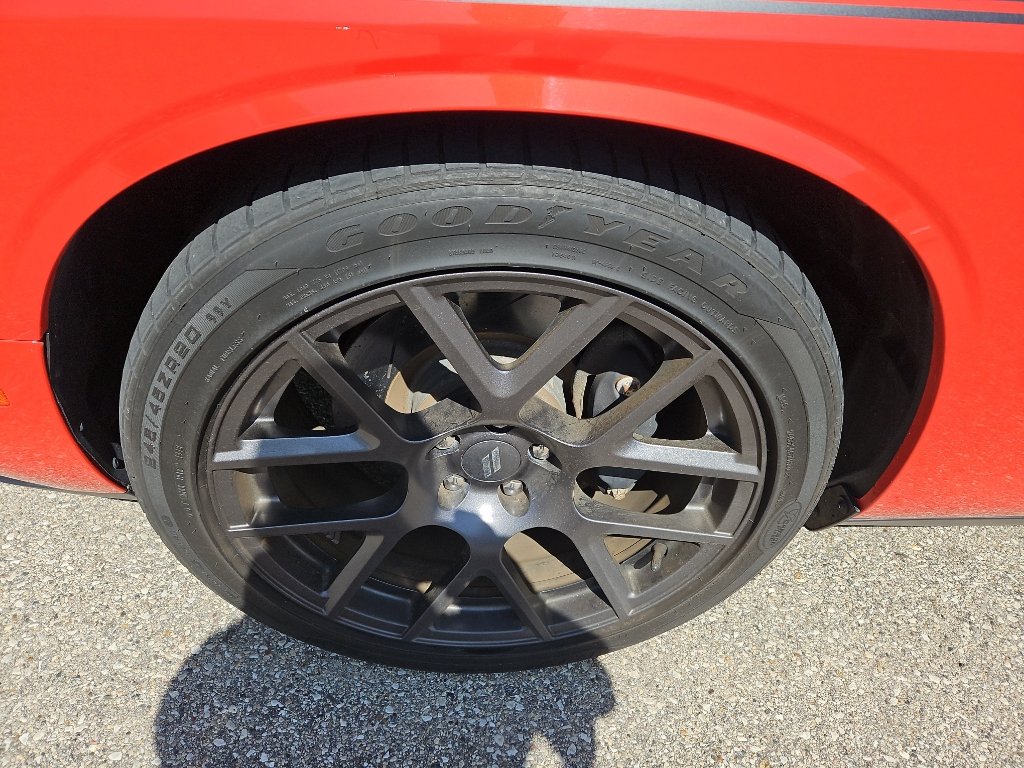 Used 2018 Dodge Challenger T/A RWD image 4