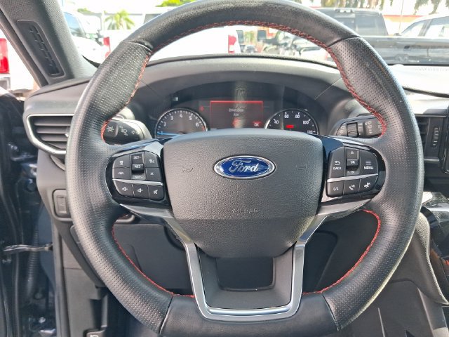 Used 2022 Ford Explorer ST-Line w/ Class IV Trailer Tow Package RWD image 16
