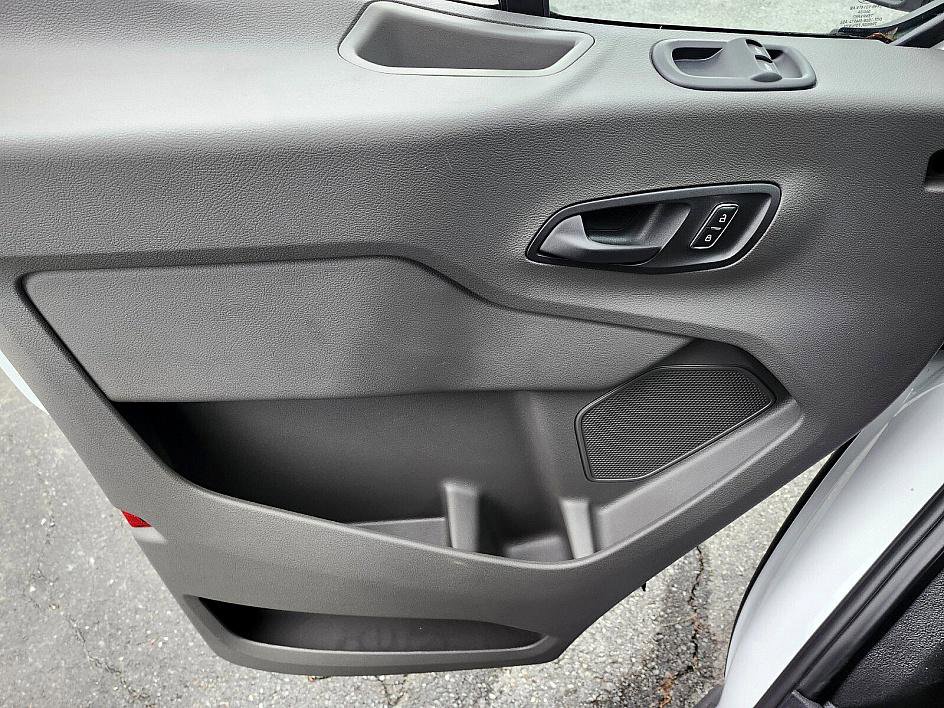 New 2024 Ford Transit 250 Low Roof w/ Load Area Protection Package image 32