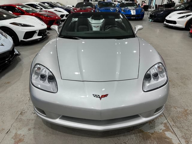 Used 2009 Chevrolet Corvette Convertible w/ Preferred Equipment Group RWD image 29