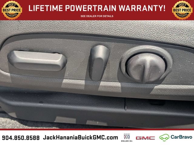 Used 2025 Buick Envista Preferred FWD image 21