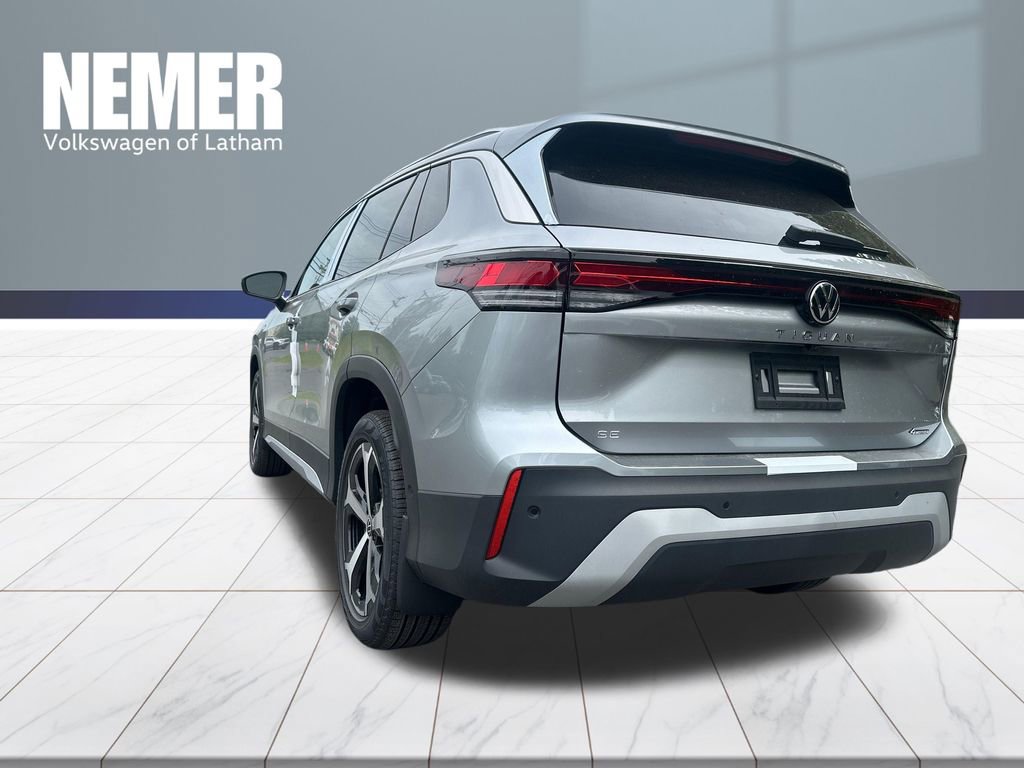 New 2026 Volkswagen Tiguan SE AWD/4WD image 2