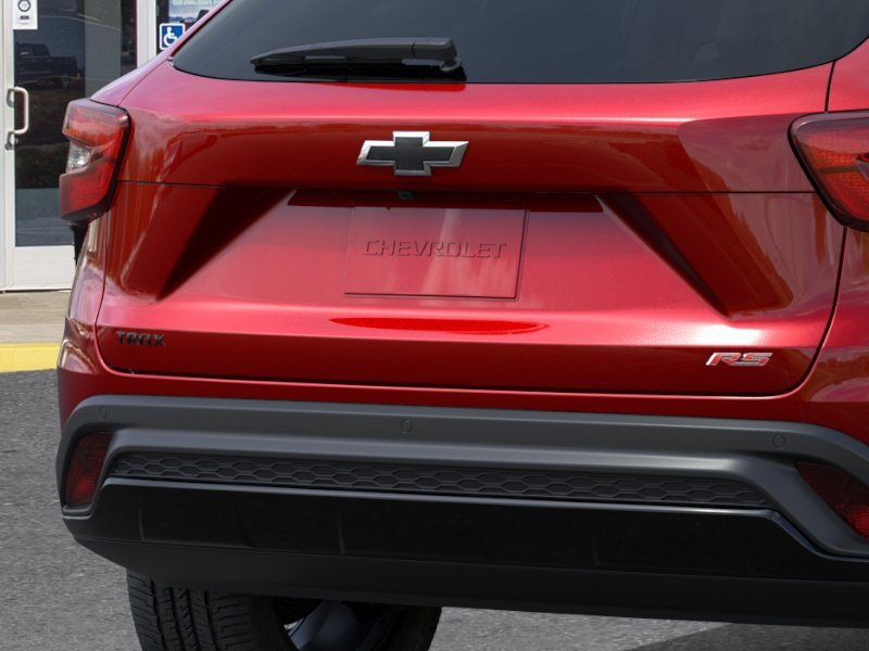 New 2026 Chevrolet Trax RS w/ Sunroof Package FWD image 15