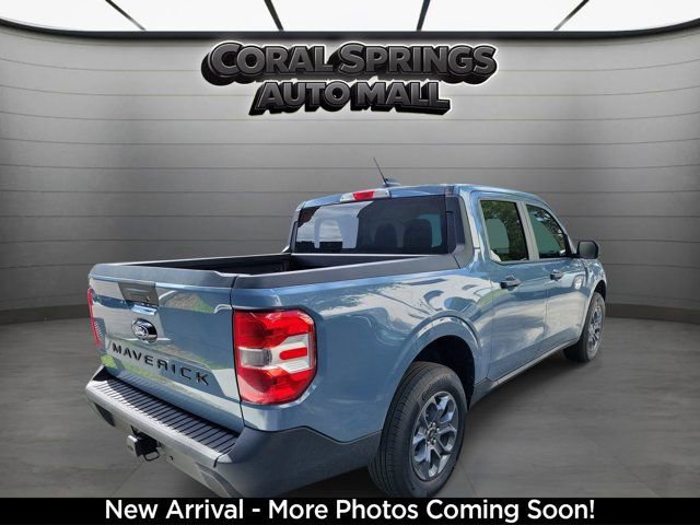Used 2025 Ford Maverick XLT w/ XLT Luxury Package image 3