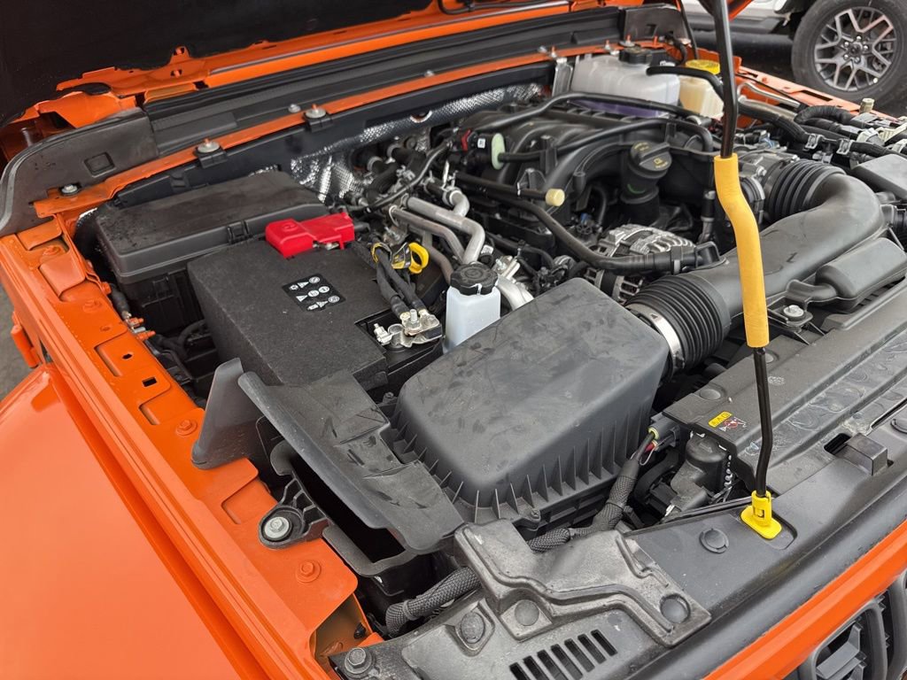 New 2025 Jeep Gladiator Sport image 17