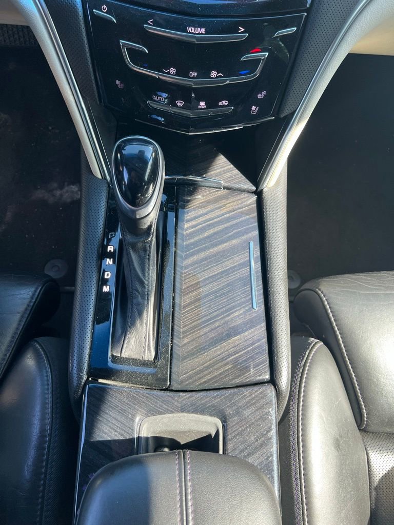 Used 2013 Cadillac XTS Platinum image 21