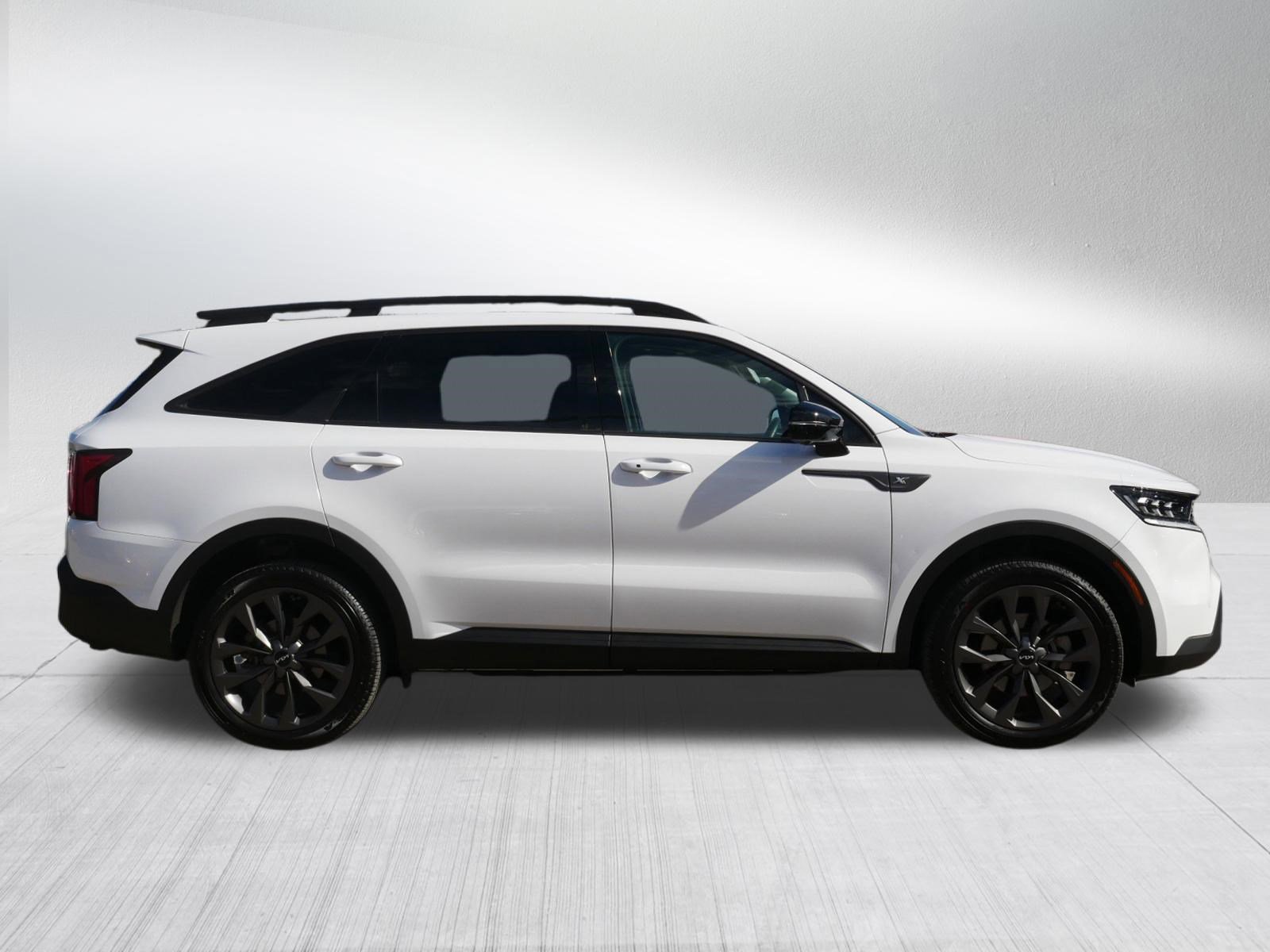 Certified 2023 Kia Sorento SX Prestige AWD/4WD image 8